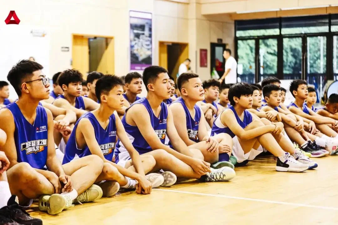如何在篮球训练中有效应对压力?_1